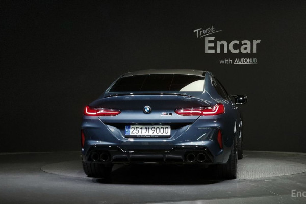 2020 BMW M8 с пробегом 10 296 км