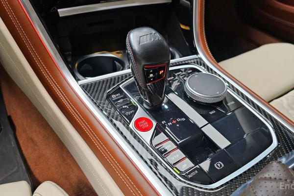 2022 BMW M8 с пробегом 48 473 км