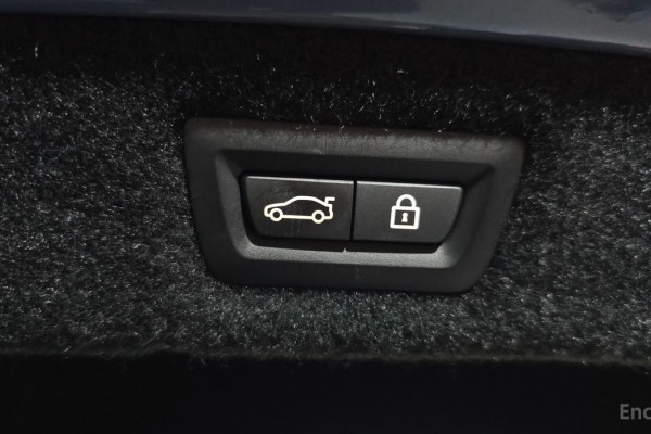 2022 BMW M8 с пробегом 48 473 км