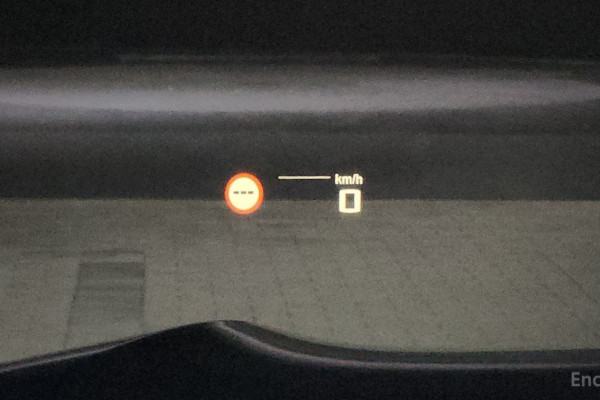 2020 BMW M8 с пробегом 10 296 км