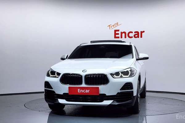 2022 BMW X2 с пробегом 32 401 км