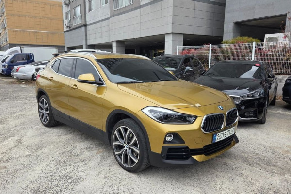 2020 BMW X2 с пробегом 20 000 км