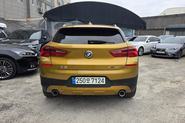 2020 BMW X2 с пробегом 20 000 км