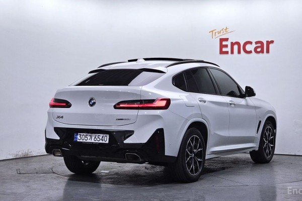 2023 BMW X4 с пробегом 41 885 км