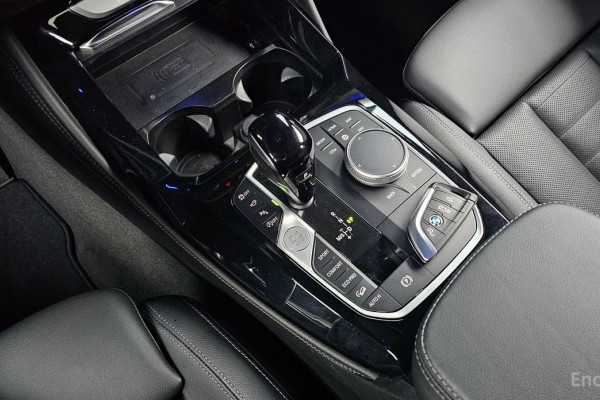 2024 BMW X4 с пробегом 28 419 км