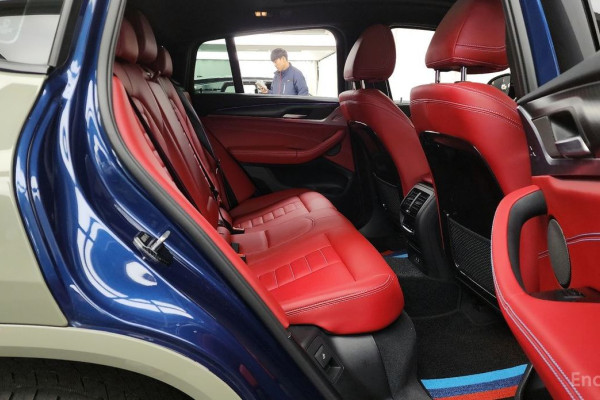 2023 BMW X4 с пробегом 19 017 км