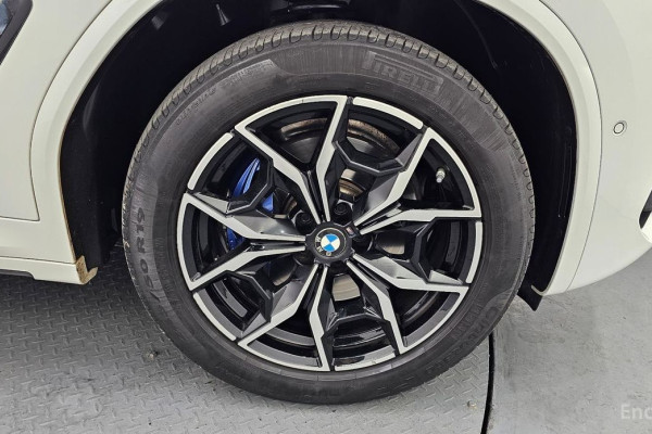 2023 BMW X4 с пробегом 41 885 км