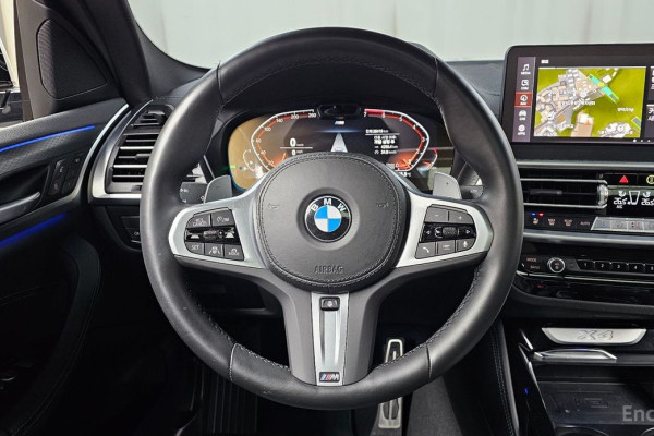 2024 BMW X4 с пробегом 28 419 км