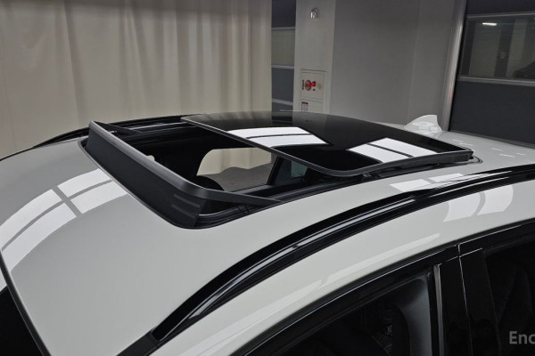 2024 BMW X4 с пробегом 28 419 км