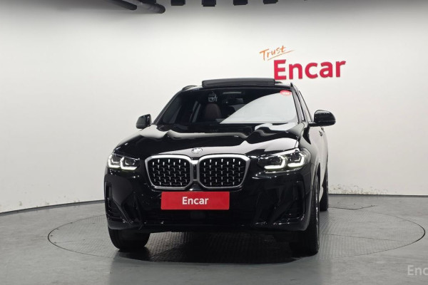 2024 BMW X4 с пробегом 8 932 км