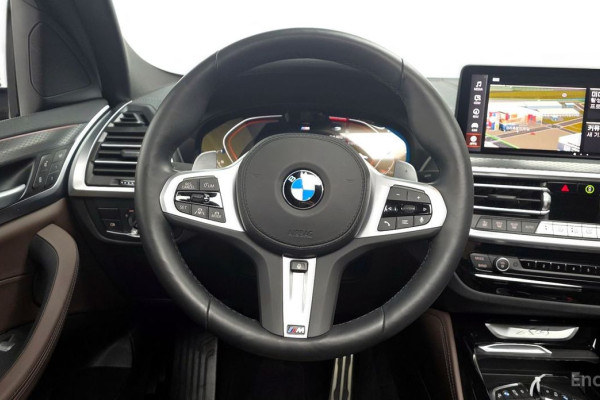 2024 BMW X4 с пробегом 8 932 км