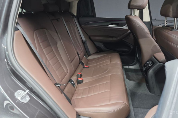 2024 BMW X4 с пробегом 13 521 км