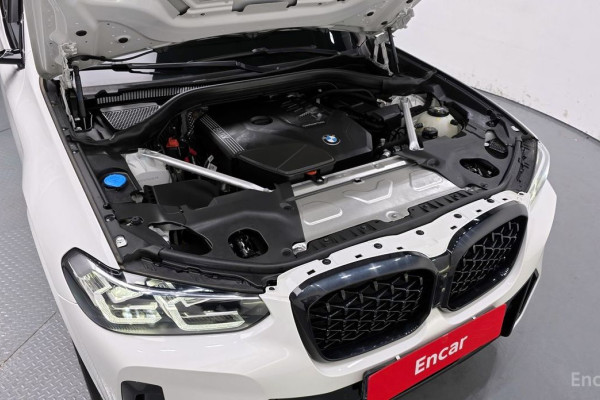 2023 BMW X4 с пробегом 14 912 км