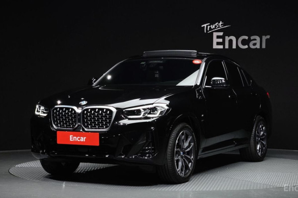 2025 BMW X4 с пробегом 4 255 км