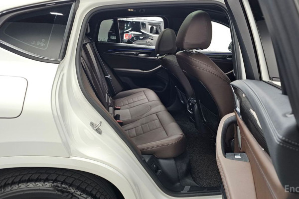 2024 BMW X4 с пробегом 24 421 км