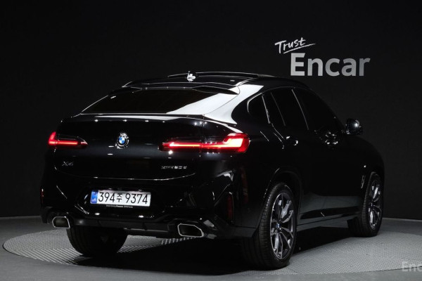 2025 BMW X4 с пробегом 4 255 км