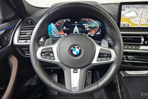 2024 BMW X4 с пробегом 24 421 км