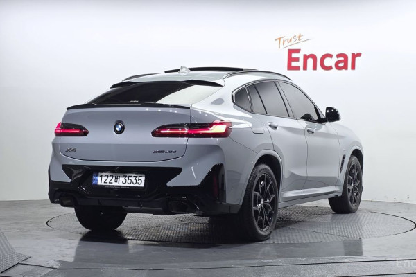 2023 BMW X4 с пробегом 50 715 км