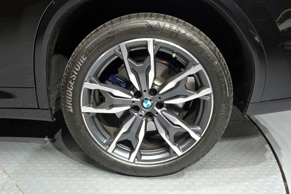 2025 BMW X4 с пробегом 4 255 км