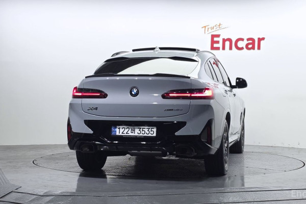 2023 BMW X4 с пробегом 50 715 км