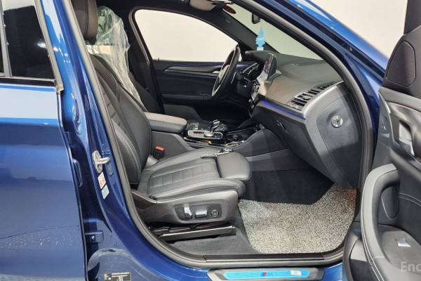 2023 BMW X4 с пробегом 53 941 км