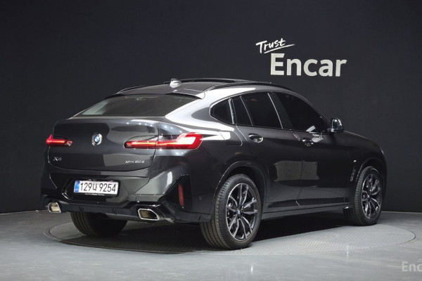 2025 BMW X4 с пробегом 9 175 км