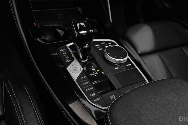 2025 BMW X4 с пробегом 6 971 км