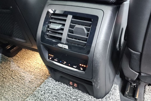 2023 BMW X4 с пробегом 53 941 км