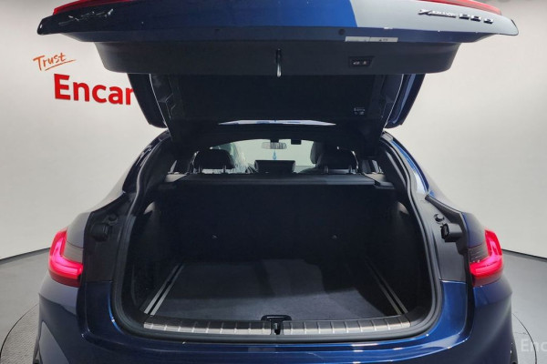 2023 BMW X4 с пробегом 53 941 км