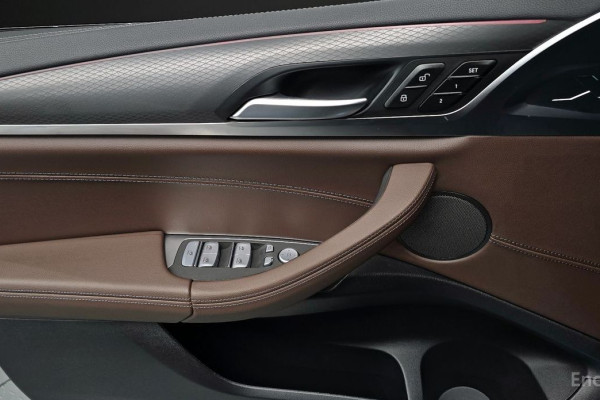 2025 BMW X4 с пробегом 4 255 км