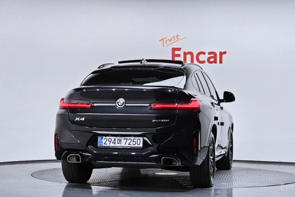 2024 BMW X4 с пробегом 21 907 км