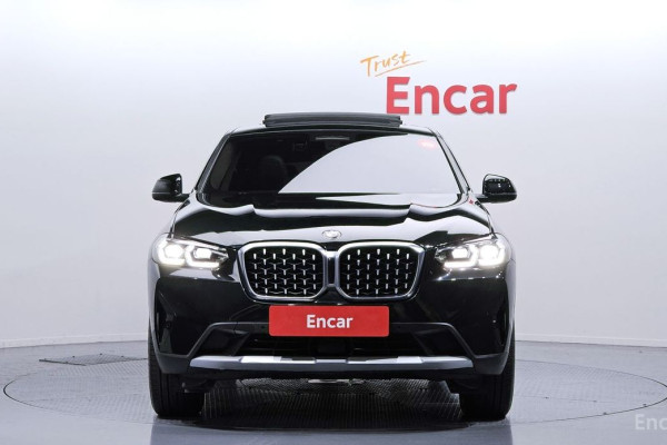 2023 BMW X4 с пробегом 66 878 км