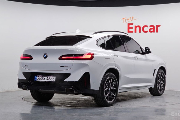 2023 BMW X4 с пробегом 47 497 км