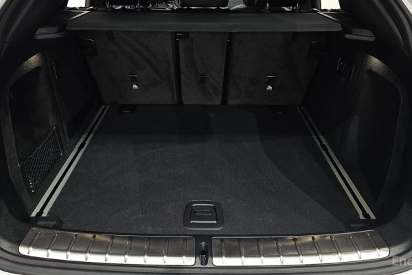 2025 BMW X4 с пробегом 6 971 км