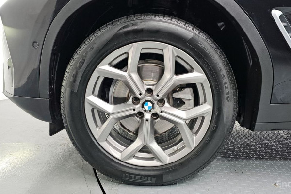 2023 BMW X4 с пробегом 66 878 км