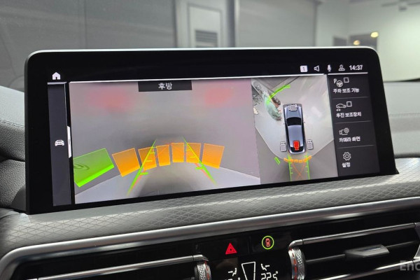 2025 BMW X4 с пробегом 9 175 км