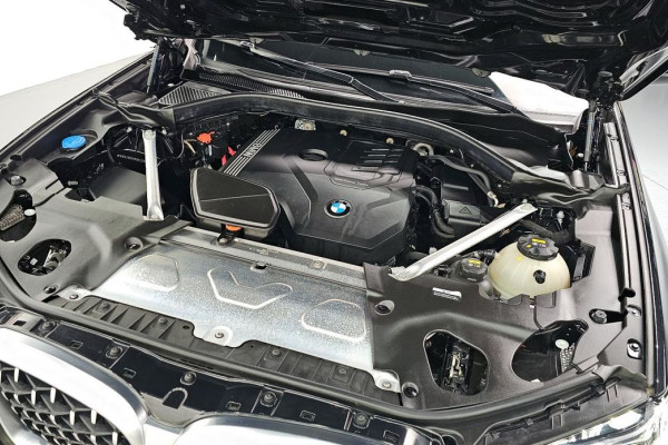 2023 BMW X4 с пробегом 66 878 км