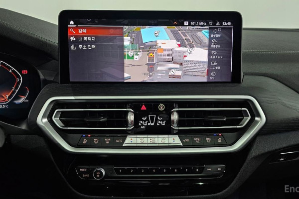 2025 BMW X4 с пробегом 8 768 км