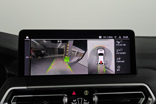 2025 BMW X4 с пробегом 8 768 км