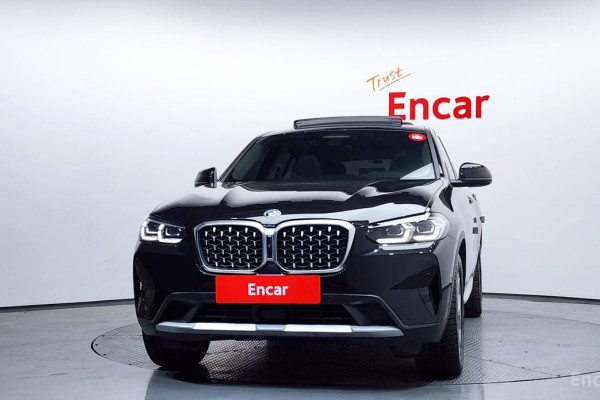 2023 BMW X4 с пробегом 29 345 км