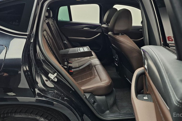 2024 BMW X4 с пробегом 21 907 км