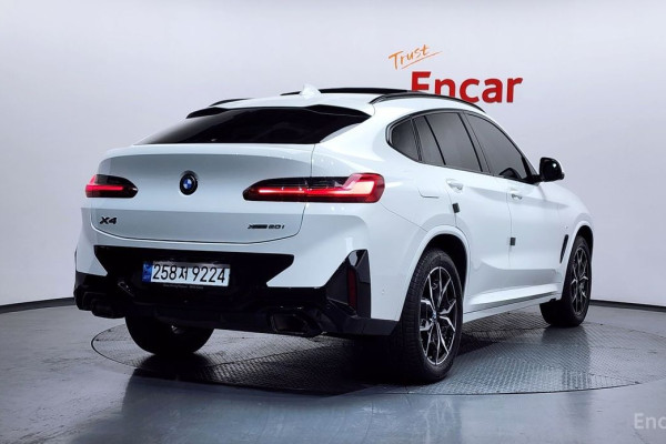 2023 BMW X4 с пробегом 29 890 км