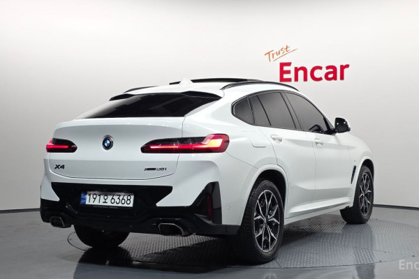 2023 BMW X4 с пробегом 33 354 км