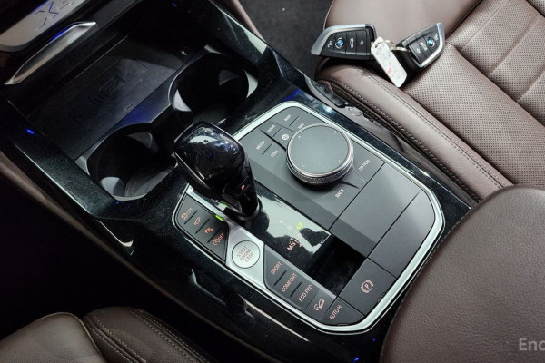 2023 BMW X4 с пробегом 29 345 км