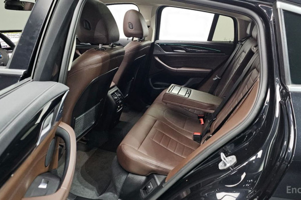 2023 BMW X4 с пробегом 66 878 км