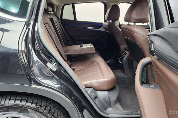 2023 BMW X4 с пробегом 29 345 км