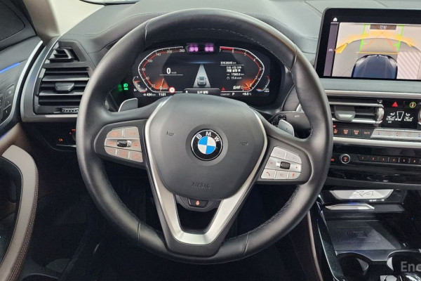 2023 BMW X4 с пробегом 29 345 км