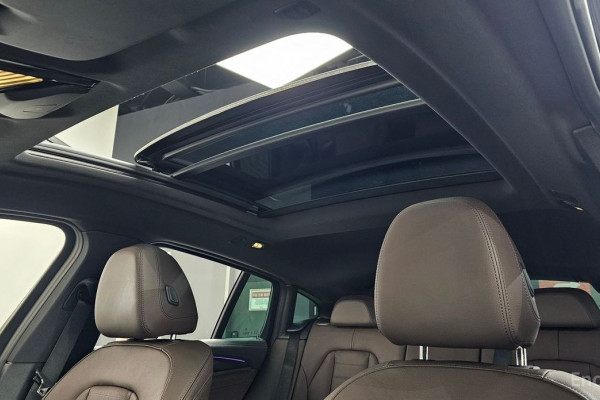 2024 BMW X4 с пробегом 21 907 км