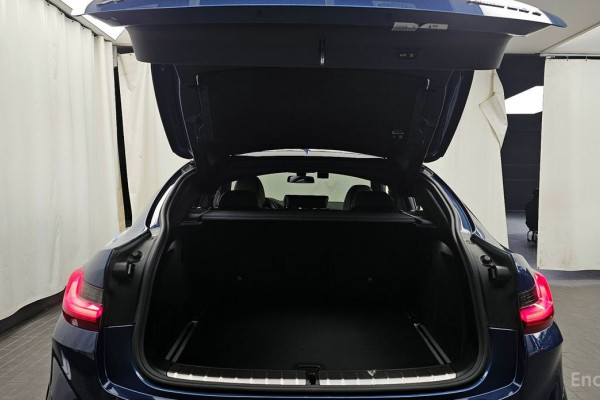 2023 BMW X4 с пробегом 51 594 км