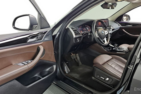 2023 BMW X4 с пробегом 58 272 км